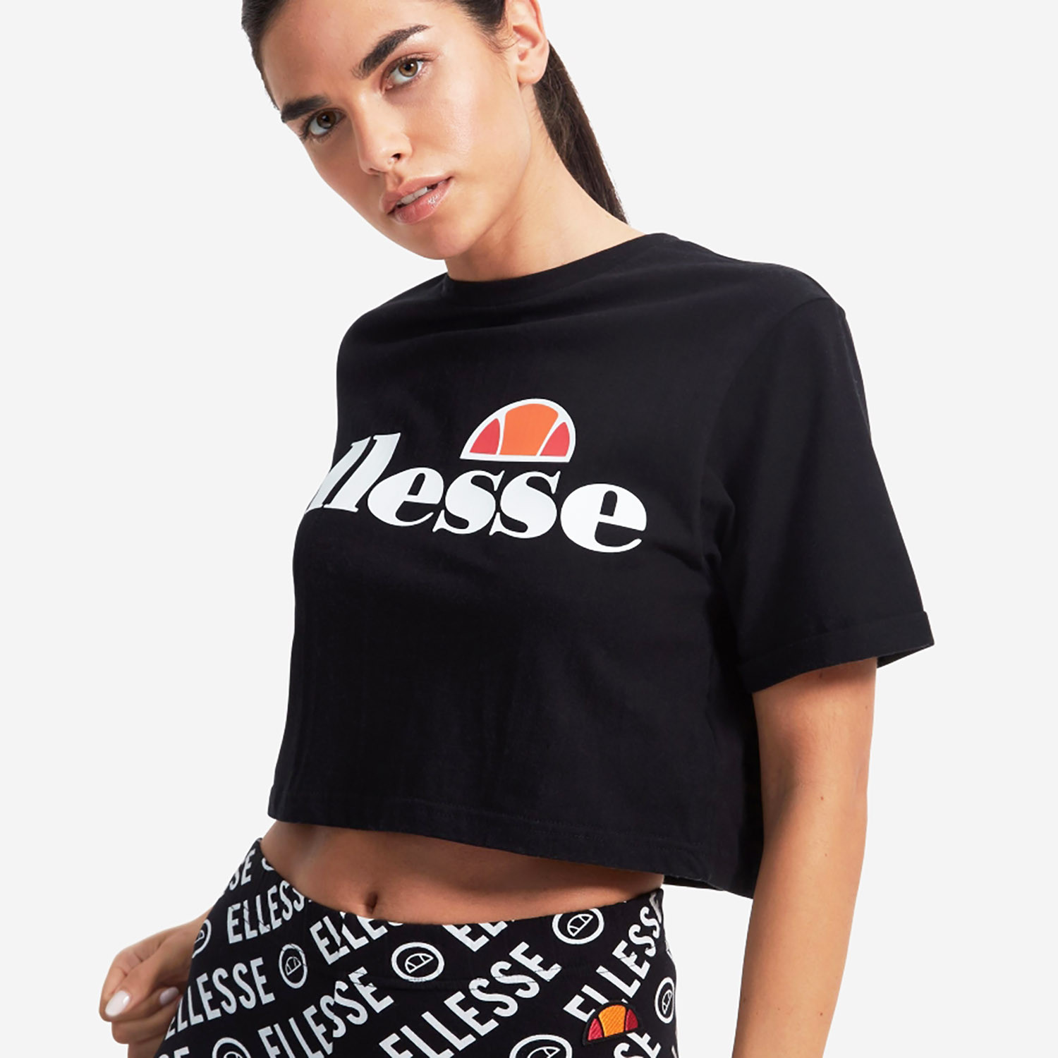 Ellesse-Alberta-Tie-Dye-Cropped-Γυναικείο-T-shirt-9000076377_52238
