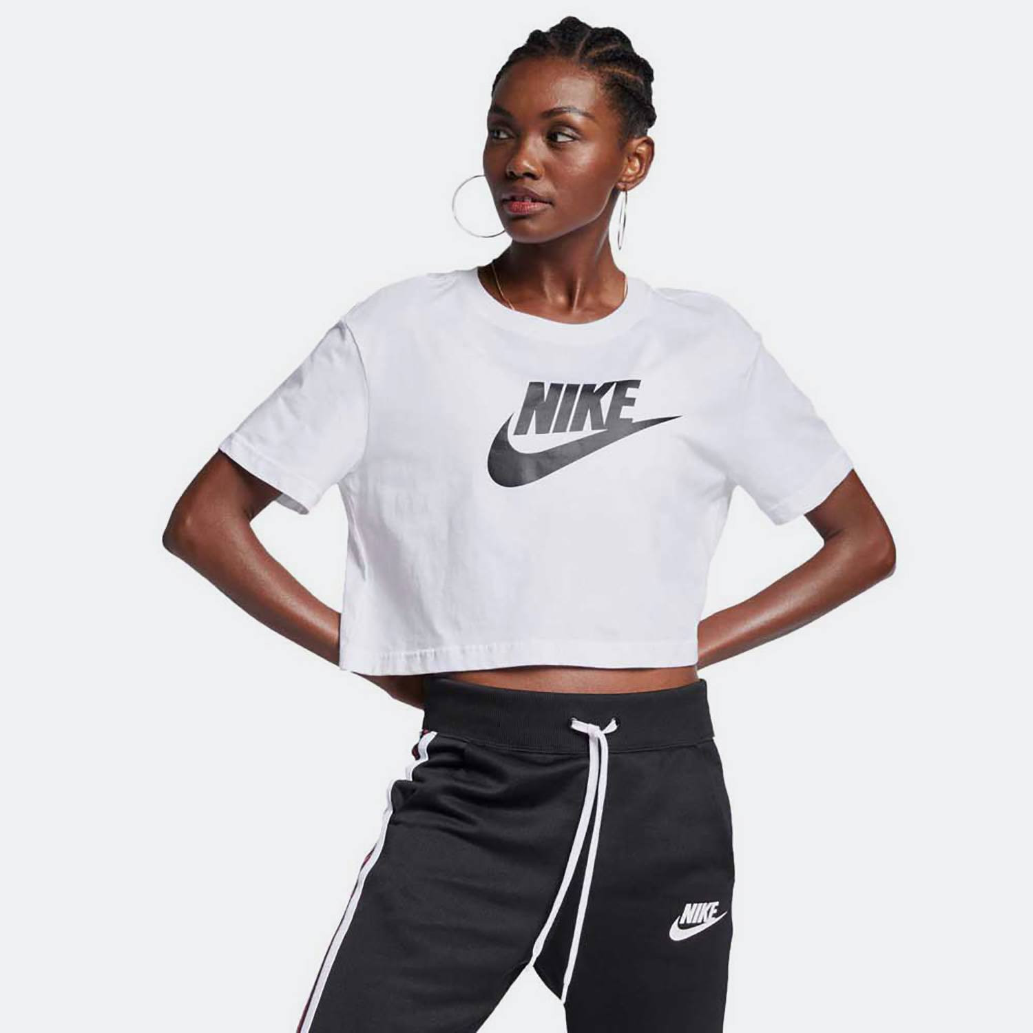 Nike-Sportswear-Essential-Γυναικείο-Crop-Top-9000030225_1540