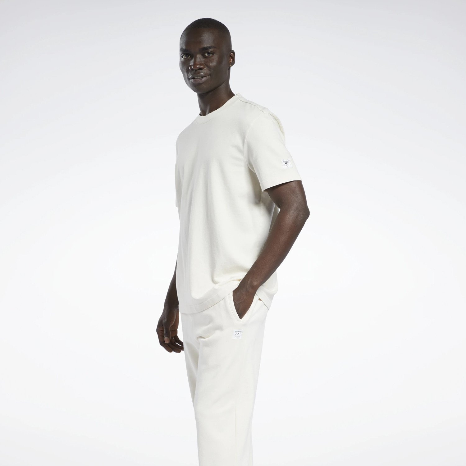 Reebok-Classics-Natural-Dye-Unisex-T-shirt-9000083692_9644