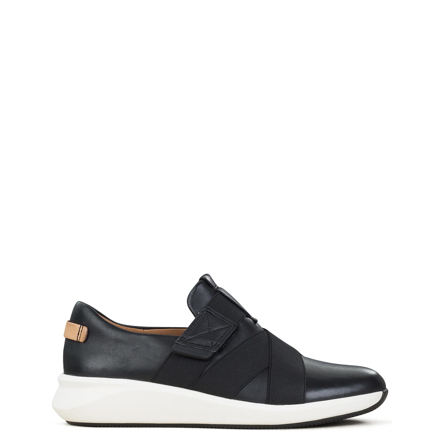 Sneakers-γυναικεία-Clarks-Μαύρο-Un-Rio-Strap