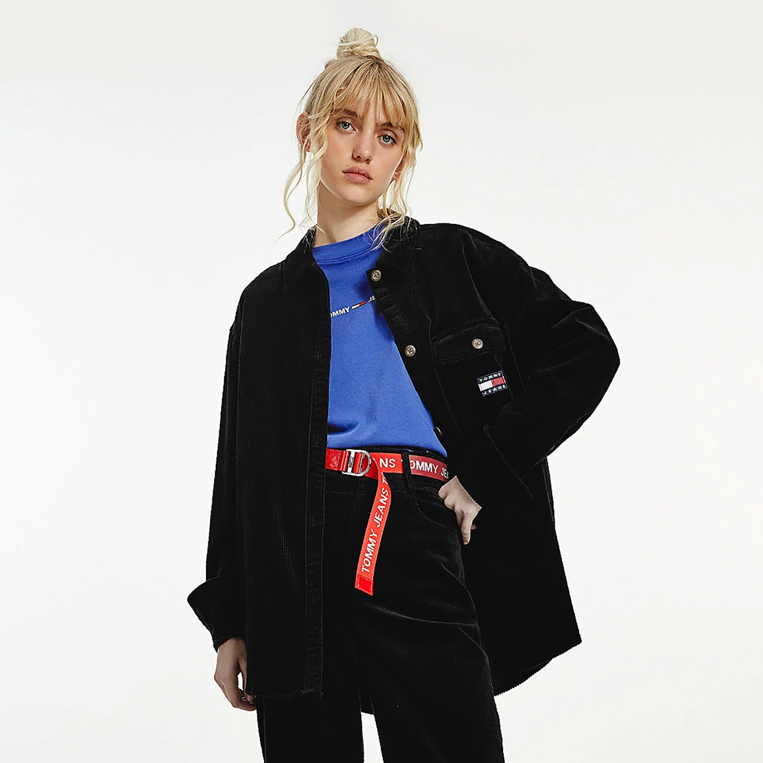 Tommy-Jeans-Badge-Corduroy-Oversized-Γυναικείο-Πουκάμισο-9000090039_1469