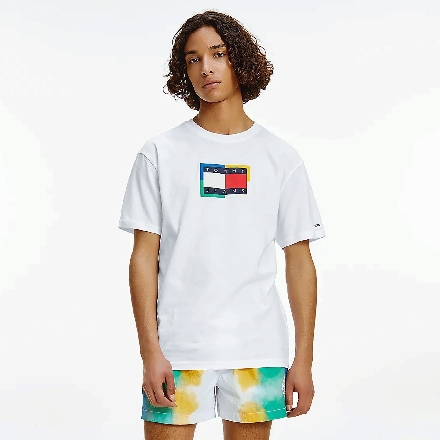 Tommy-Jeans-Tjm-Multicolor-Flag-Tee-9000088511_1539