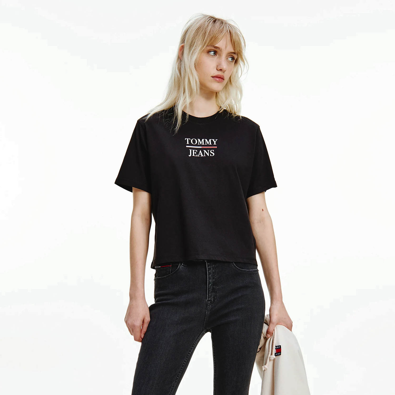 Tommy-Jeans-Tjw-Bxy-Crop-Tommy-Tee-9000088546_1469