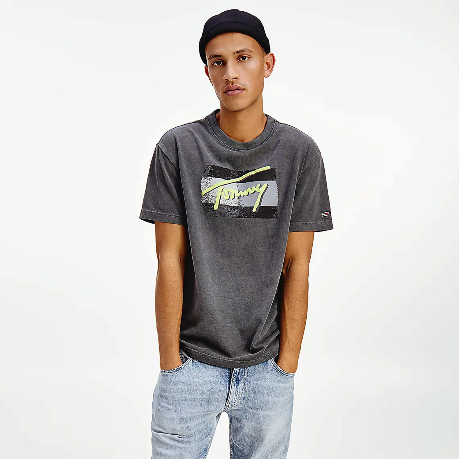 Tommy-Jeans-Vintage-Signature-Ανδρικό-T-Shirt-9000074660_1469