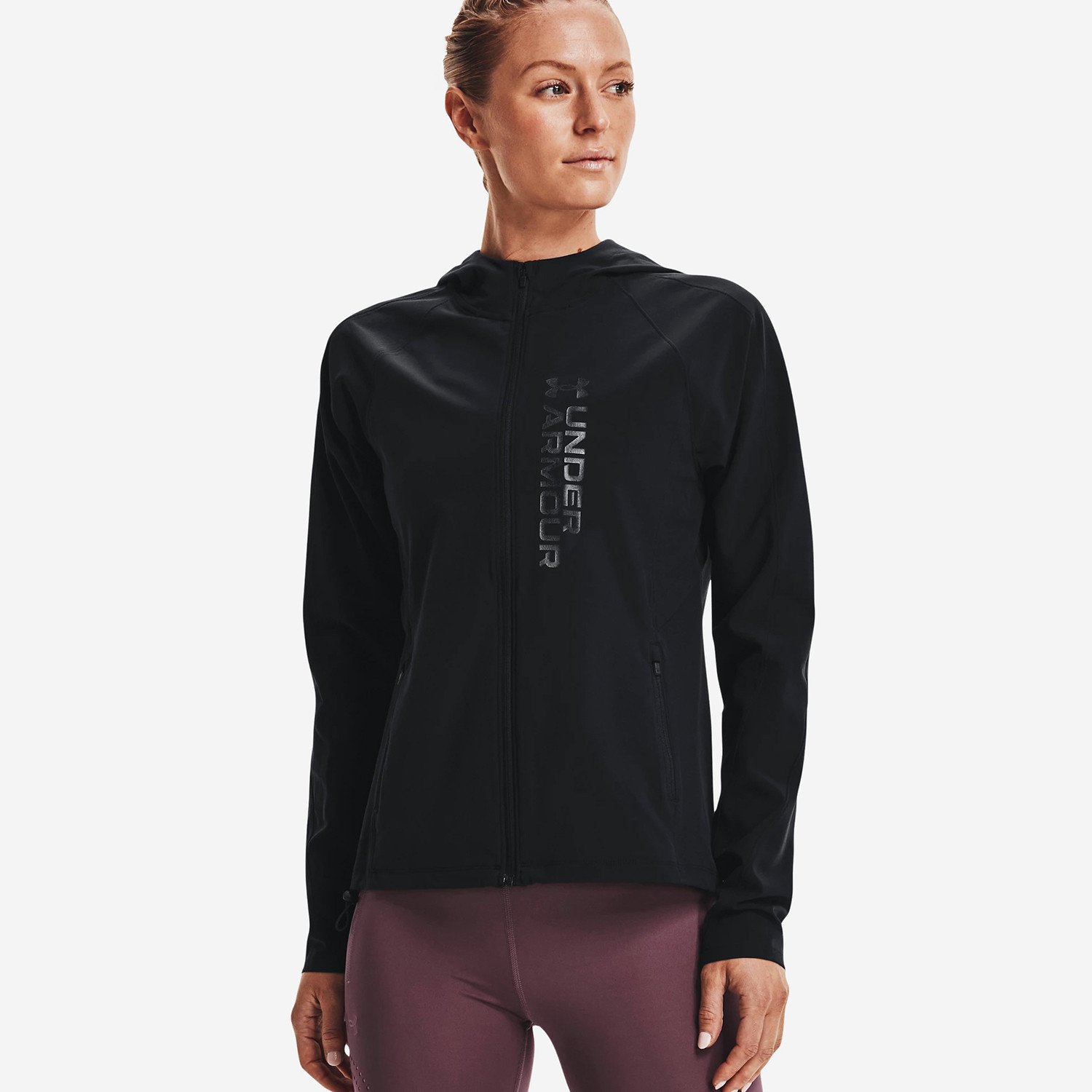 Under-Armour-Outrun-The-Storm-Jkt-9000087400_50793
