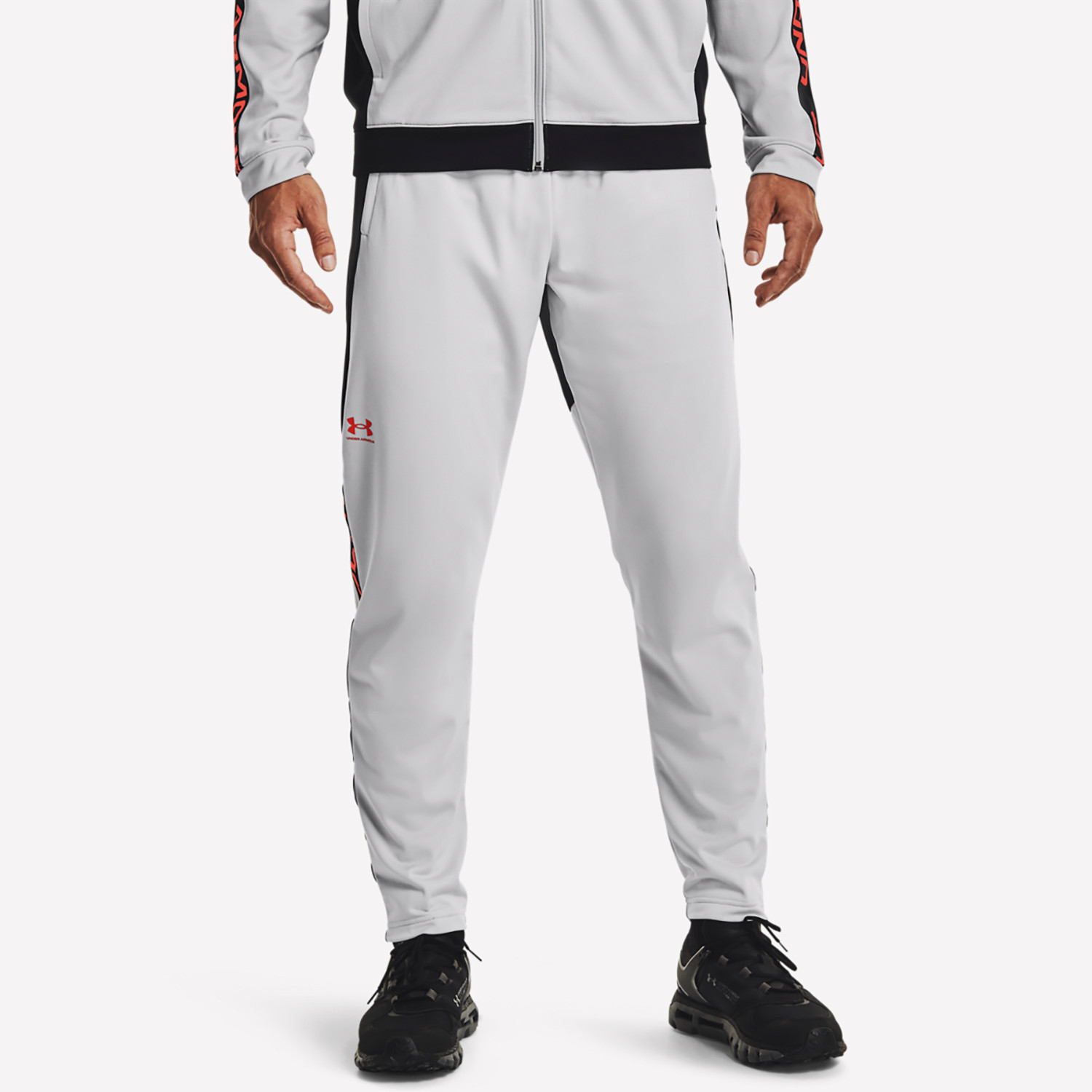 Under-Armour-Tricot-Fashion-Track-Pant-9000087512_55193