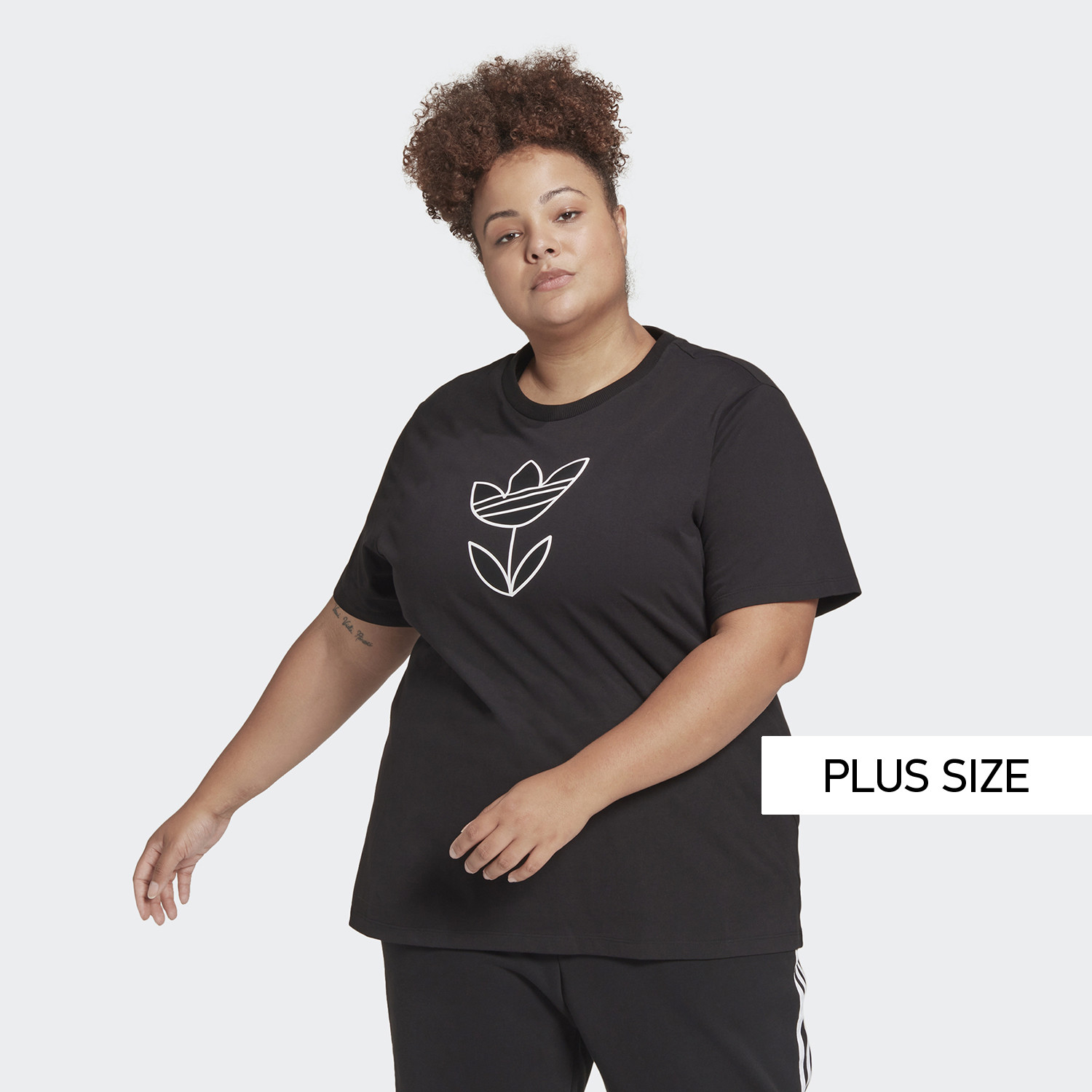adidas-Originals-Graphic-Γυναικείο-Plus-Size-Τ-Shirt-9000098411_1469