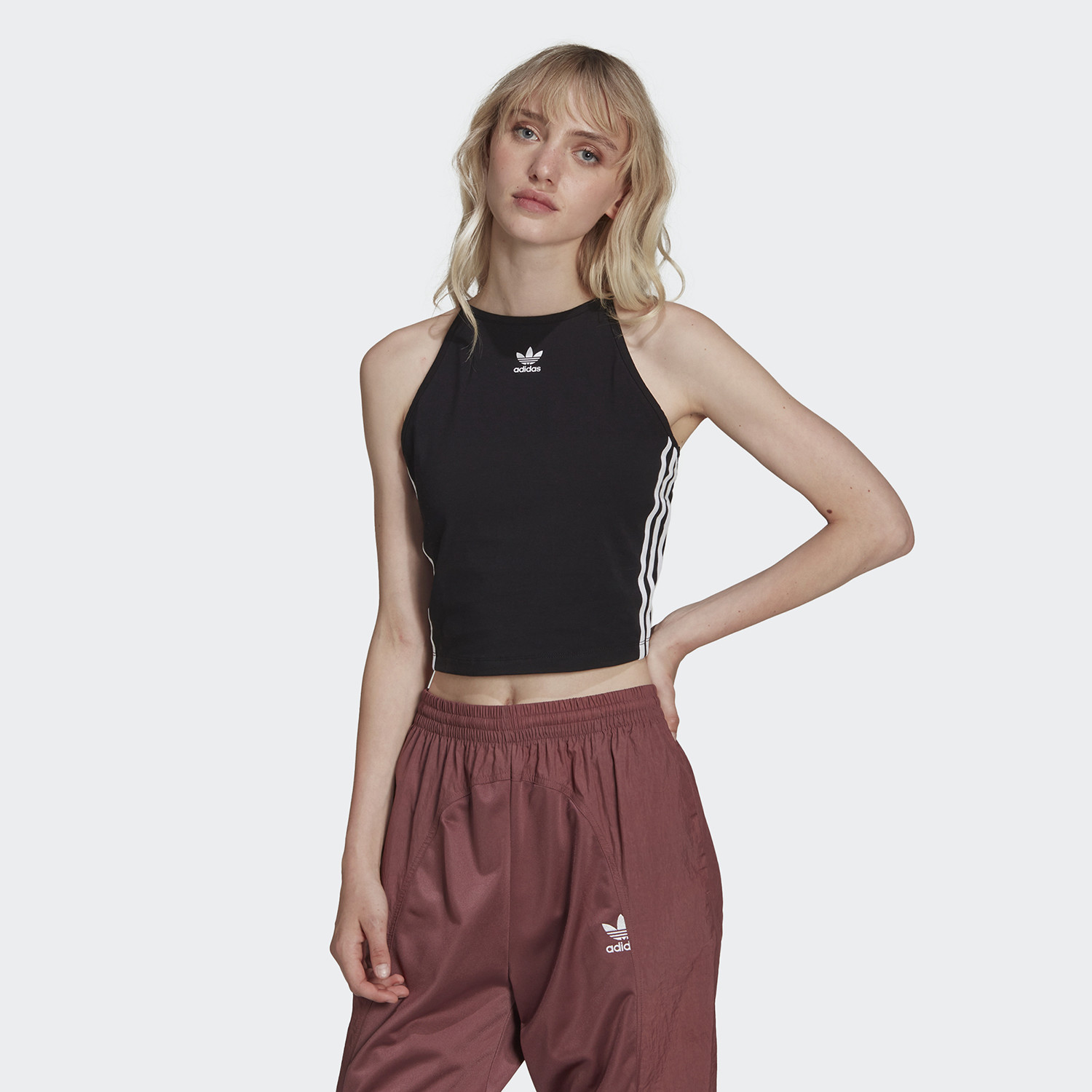 adidas-Originals-Αdicolor-Classics-Γυναικείο-Crop-Top-9000097972_1469
