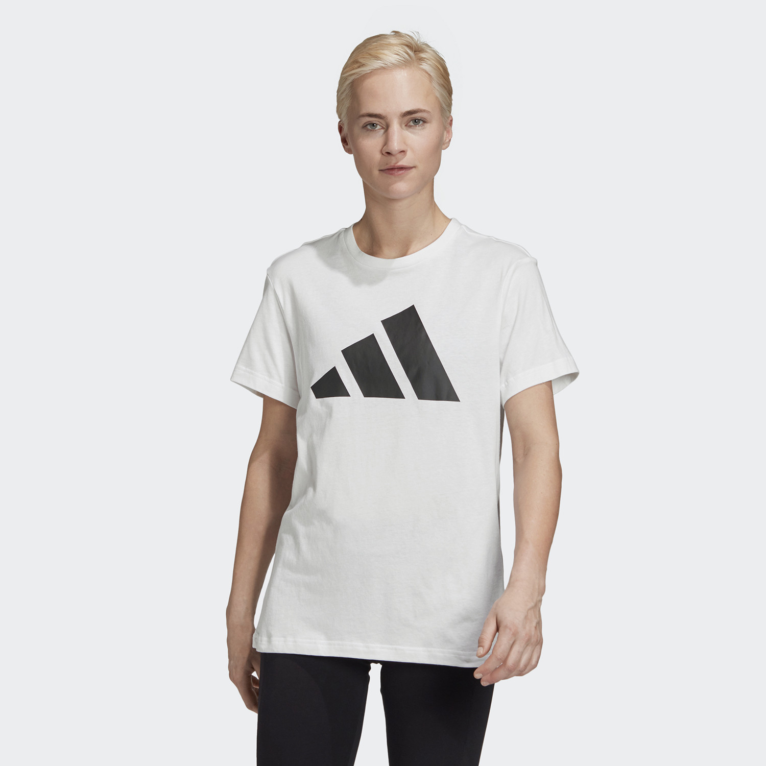 adidas-Performance-Logo-Γυναικεία-Μπλούζα-9000058537_1539