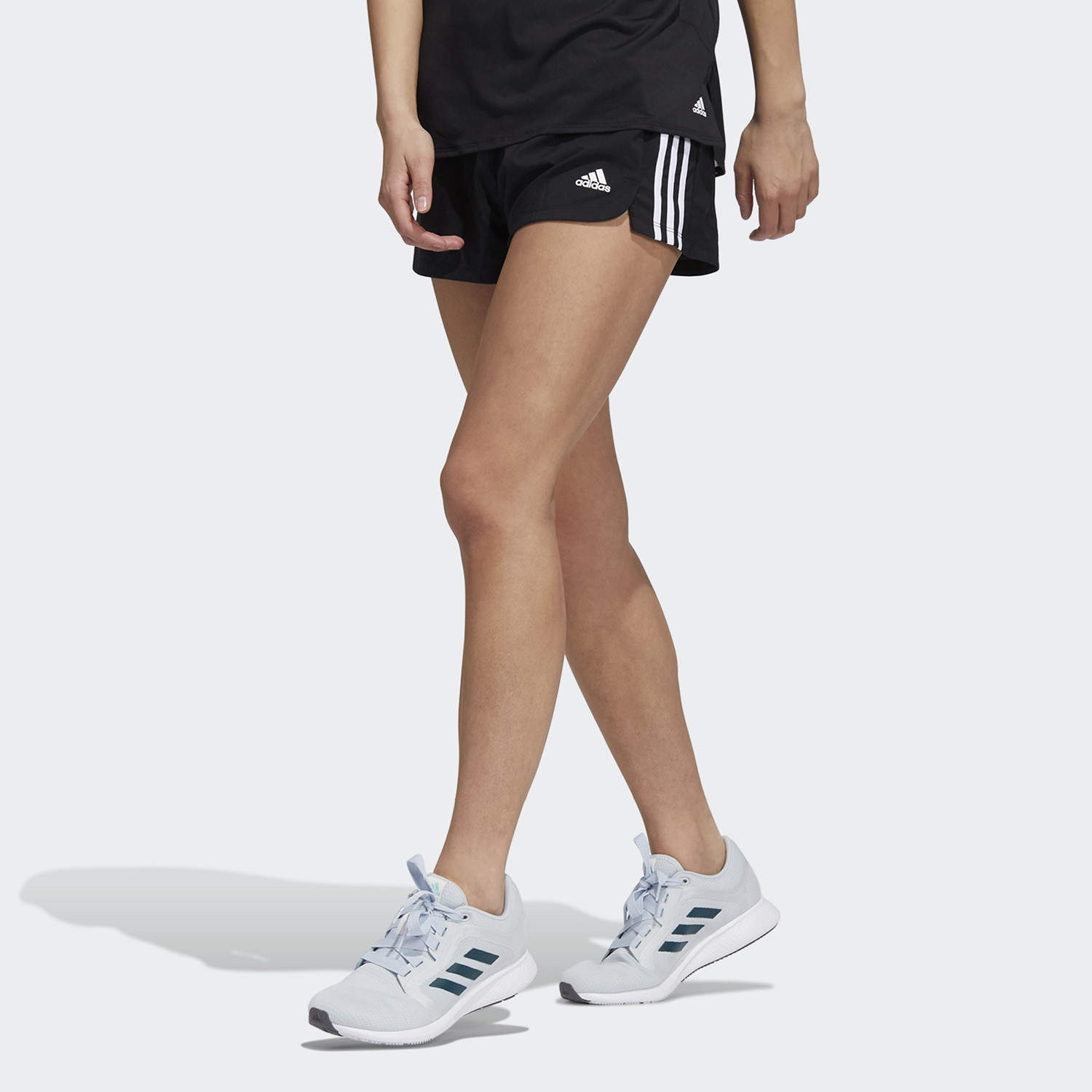 adidas-Performance-Pacer-3-stripes-Γυναικείο-Σορτς-9000084101_1469