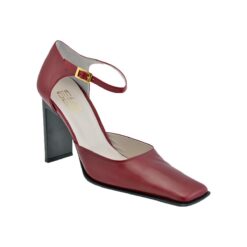 Γόβες  Γόβες Strategia –