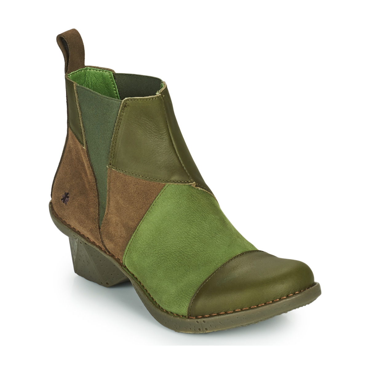 Μποτίνια-Art-OTEIZA-Δέρμα