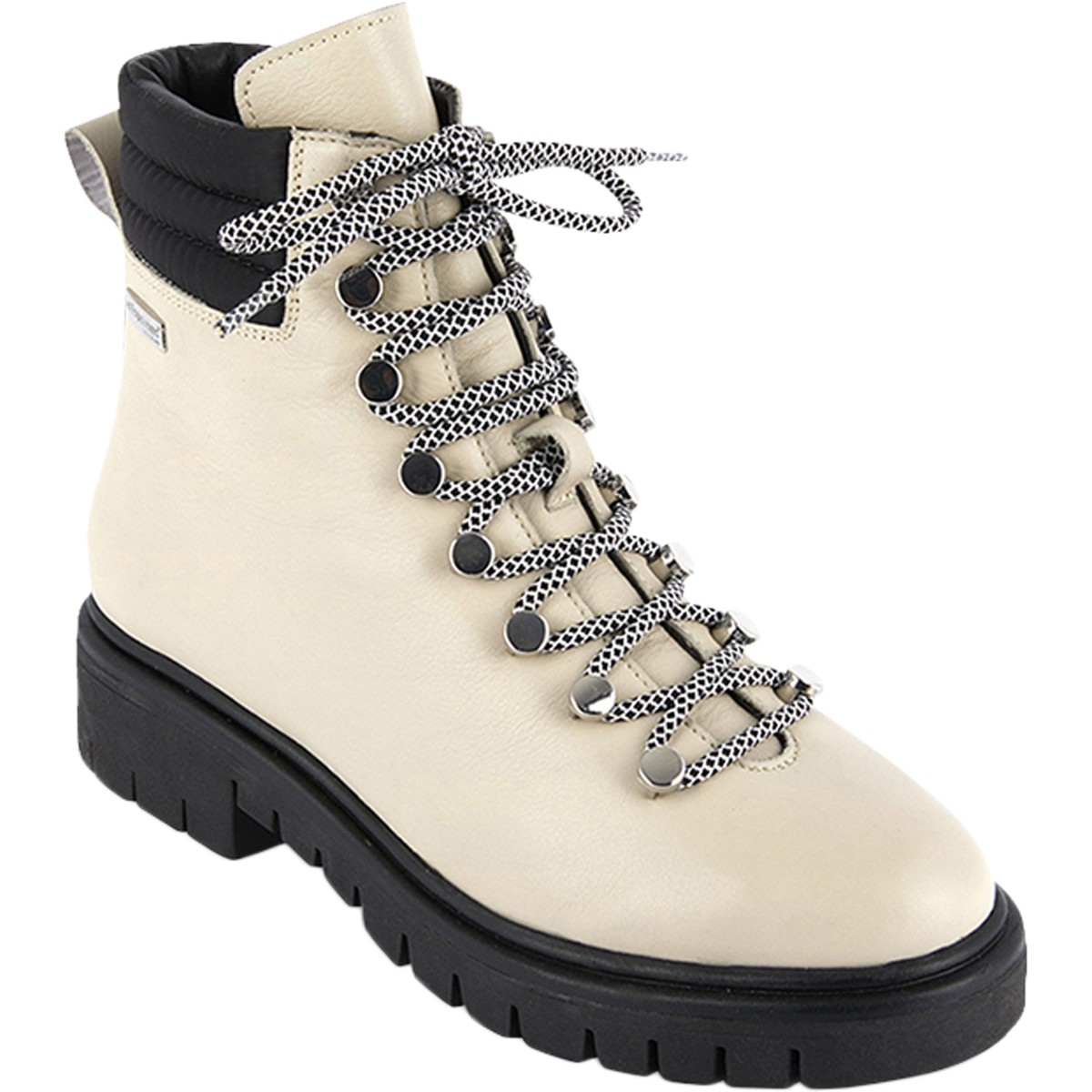 Μποτίνια-Les-Tropeziennes-par-M-Belarbi-173276-Δέρμα