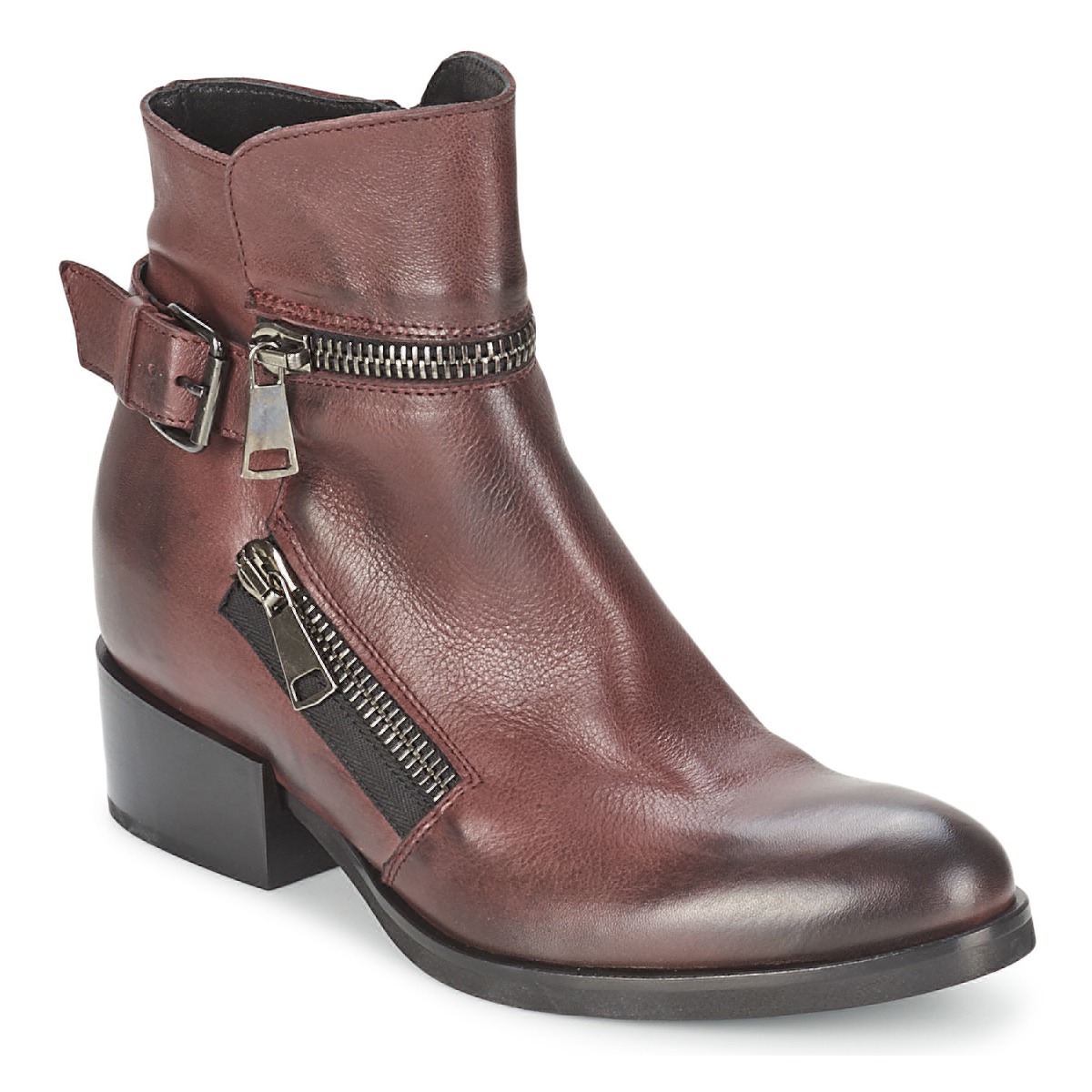 Μποτίνια-Strategia-ZOOLI-Δέρμα